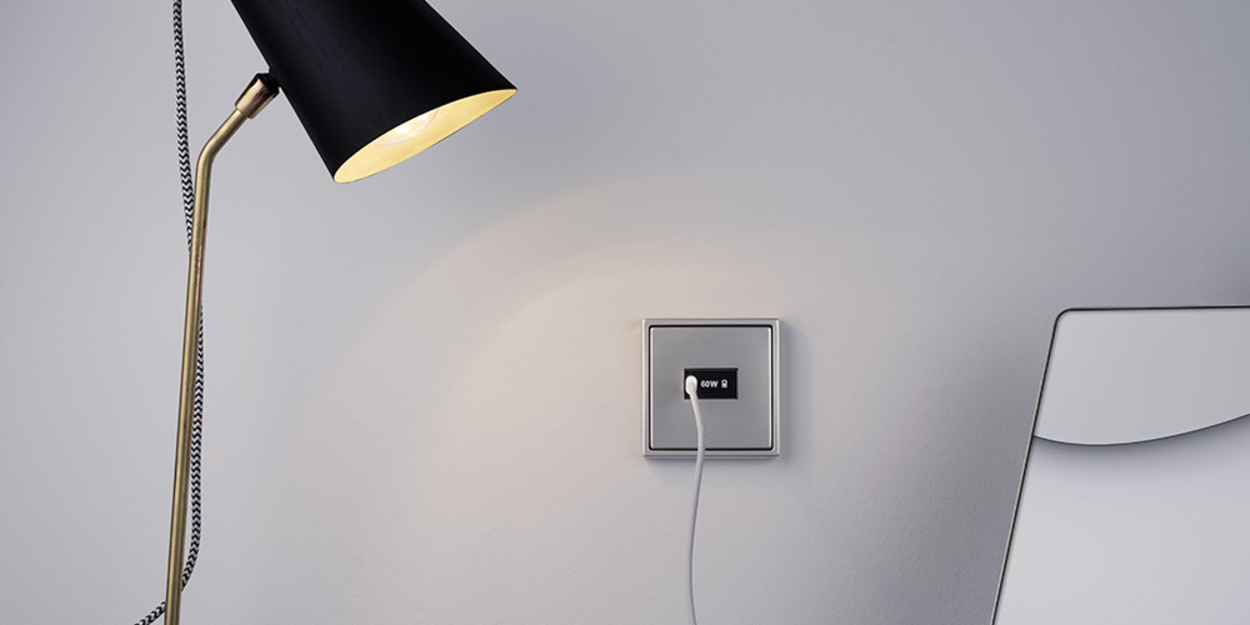 Ladegerät USB PD 60 bei Curis Elektrotechnik GmbH & Co. KG in Fürth