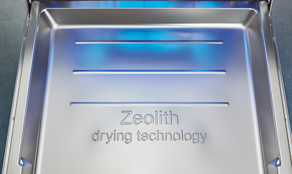 Zeolith Trocknen – Für glänzende Spülergebnisse bei Curis Elektrotechnik GmbH & Co. KG in Fürth